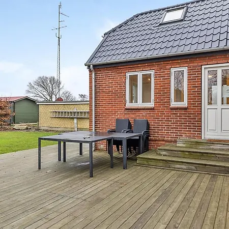 Hanni - 600m From The Sea By Interhome *