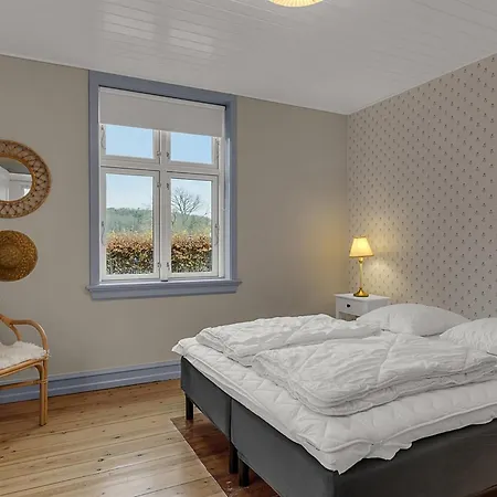 Hanni - 600m From The Sea By Interhome Nyaraló